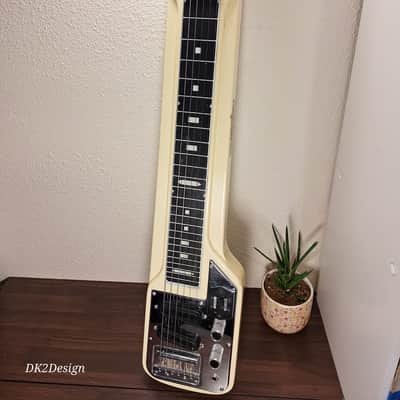 Vintage Guyatone Steel HG-306C, w/case, w/2 tone bars image 1