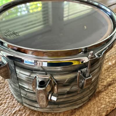 Vintage Ludwig 1970’s 10” Rack Concert Tom (3-Ply) with Pointed Blue/Olive Badge 1969 - 1976 - Sky Blue Pearl image 6