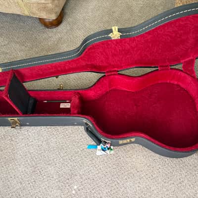 EC132SC Cutaway Classical Electric Guitar - Superb Condition image 22