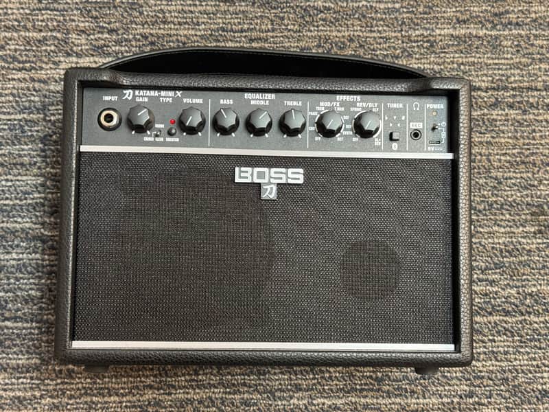 Boss Katana-Mini X 10-Watt 1x5" Digital Modeling Guitar Combo 2024 - Present - Black image 1