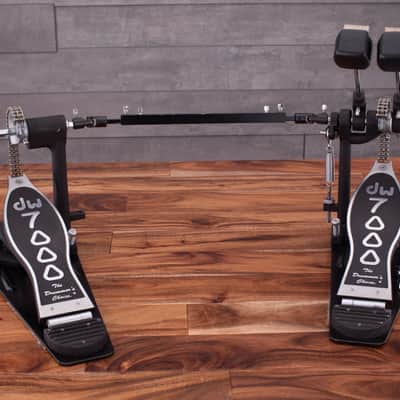 Dw 7000 Series 7002 Double Bass Drum Pedal (Pre Loved) image 1
