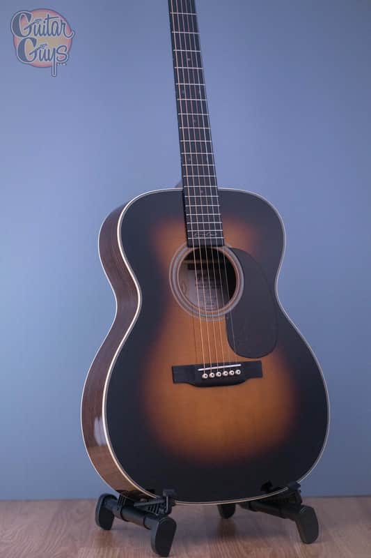 Martin 000-28EC Eric Clapton Signature Sunburst image 1