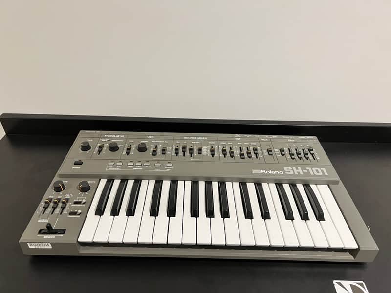 Roland SH-101 Monophonic Analog Synthesizer image 1