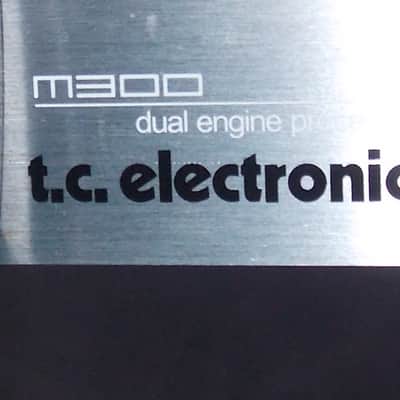 Immagine TC Electronic M300 Dual Engine Effects Processor 2000s - Silver - 5