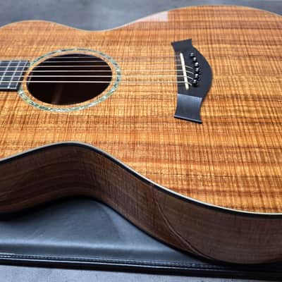 Taylor K-22 PRESENTATION 1998 TIME CAPSULE CASE QUEEN 00 Grand Concert American USA Custom Shop Masterbuilt AAAAA FLAME KOA Master Built K22 Acoustic Guitar Presentation Series 1 of 1 RARE Presentation Series image 15