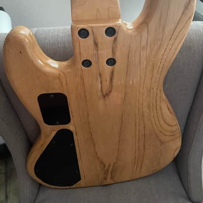 Roscoe Classic 5 - Aguilar Pickups/Bartolini 3 band Preamp 2019 Spalted Clear finish image 2