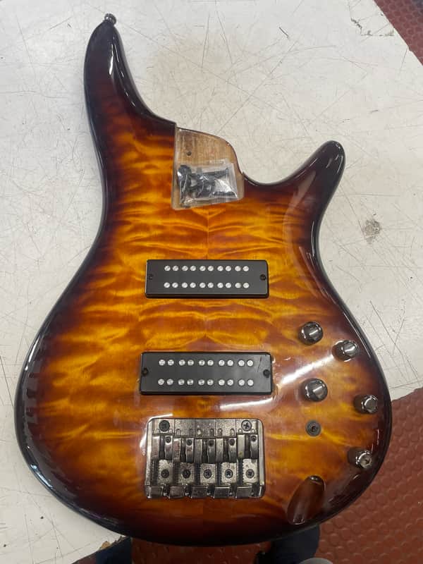 Ibanez Gr105eqm 1P-02 bass body with hardware - 2 tone burst image 1