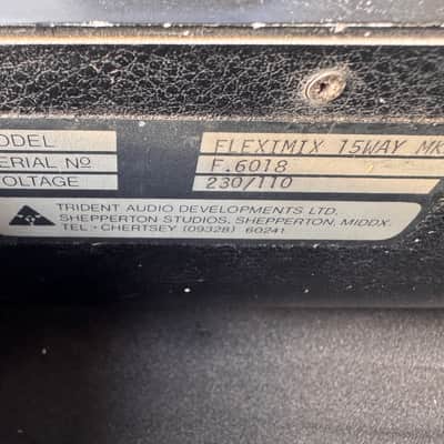 TRIDENT FLEXIMIX 14/8/4/2 + 4 Comp in Flight Case image 3