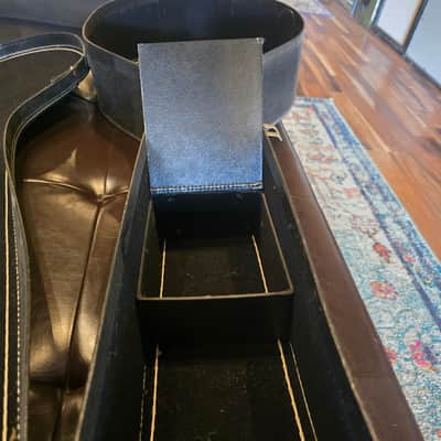 Vintage 1960s Chipboard Banjo Case image 6