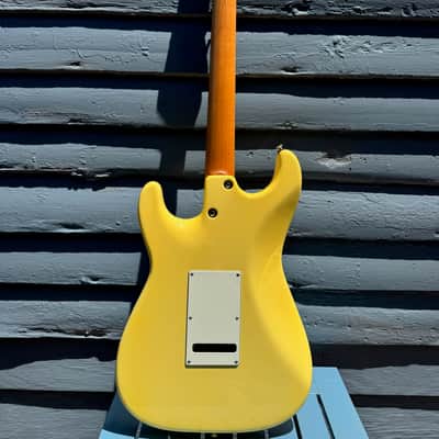 Tom Anderson Guitarworks Icon Classic 2025 - Mellow Yellow image 7