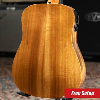Taylor BTe-Koa Baby Taylor Acoustic/Electric Guitar with Gig Bag image 2