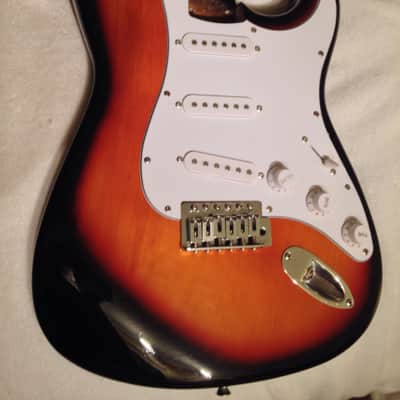 Fender Squier Stratocaster Body MIK VN Serial# 1995 Tobacco Sunburst Loaded image 1