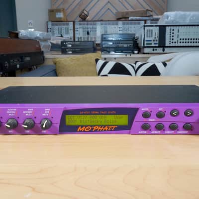 E-MU Systems Mo'Phatt Rackmount 64-Voice Expandable Synthesizer 2000 - Purple