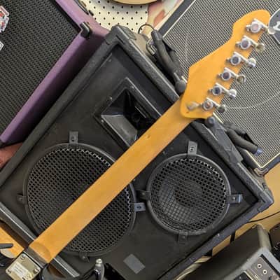Peavey Raptor Plus HSS Electric Guitar with Rosewood Fretboard, Tremolo 2010s image 6