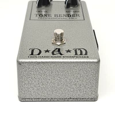 used D*A*M Tone Bender Professional MKII, Excellent Condition with Box and Paperwork! image 6