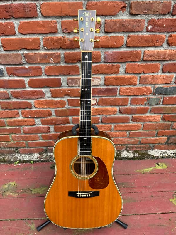 Martin D45V 1985 Brazilian Rosewood Signed by C.F Martin the 3rd & 4th image 1