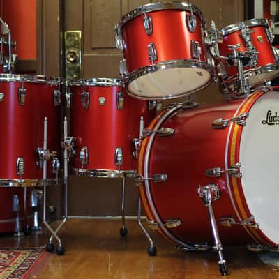 Ludwig Classic Maple in Diablo Red 16x22 16x16 14x14 9x12 8x10 image 1
