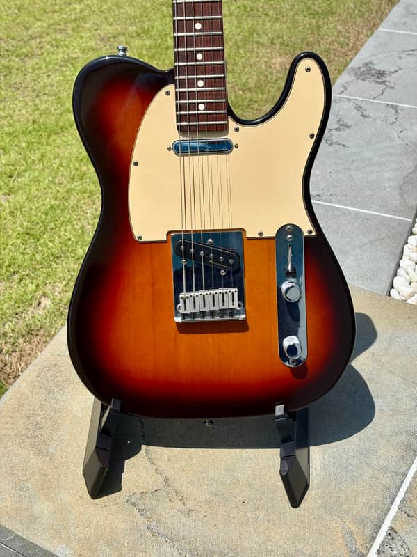 1988 Fender American Standard Telecaster USA – 3-Tone Sunburst – Fender Noiseless Pickups image 1
