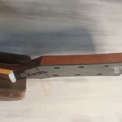 Gibson  Les Paul Neck  2000s Headstock Break image 13