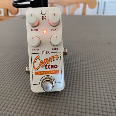 Electro-Harmonix Pico Canyon delay - w/box, manual & power supply image 1