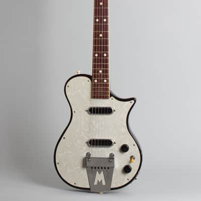 Magnatone  Mark III Deluxe Solid Body Electric Guitar (1957), ser. #53424, original brown hard shell case. image 1