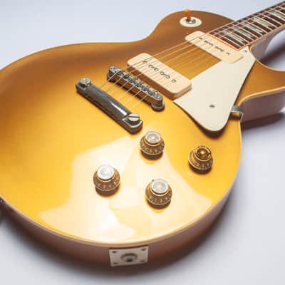 Gibson Custom Shop Les Paul Standard 1956 Reissue R6 2004 9 pounds 5 ounces - Gold top image 1