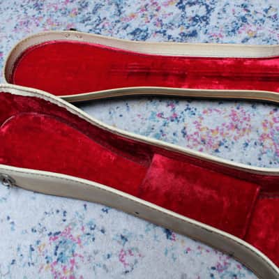 c. 1960's Silvertone Guitar Soft Shell Case image 4