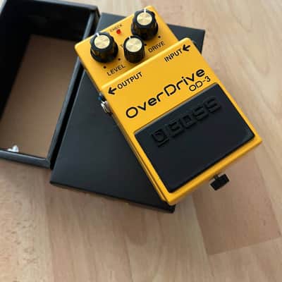 Boss OD-3 OverDrive (Silver Label) 1997 - Present - Yellow image 6