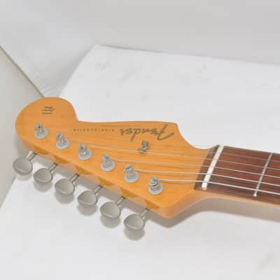Fender Japan ST62(3TS)'62 Stratocaster 3-Tone Electric Guitar Ref No 6617 image 10