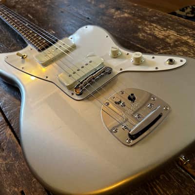 Fender Japan Limited Edition FSR Jazzmaster Inca Silver USA Pickups, Alder Body Rosewood Board MIJ image 4