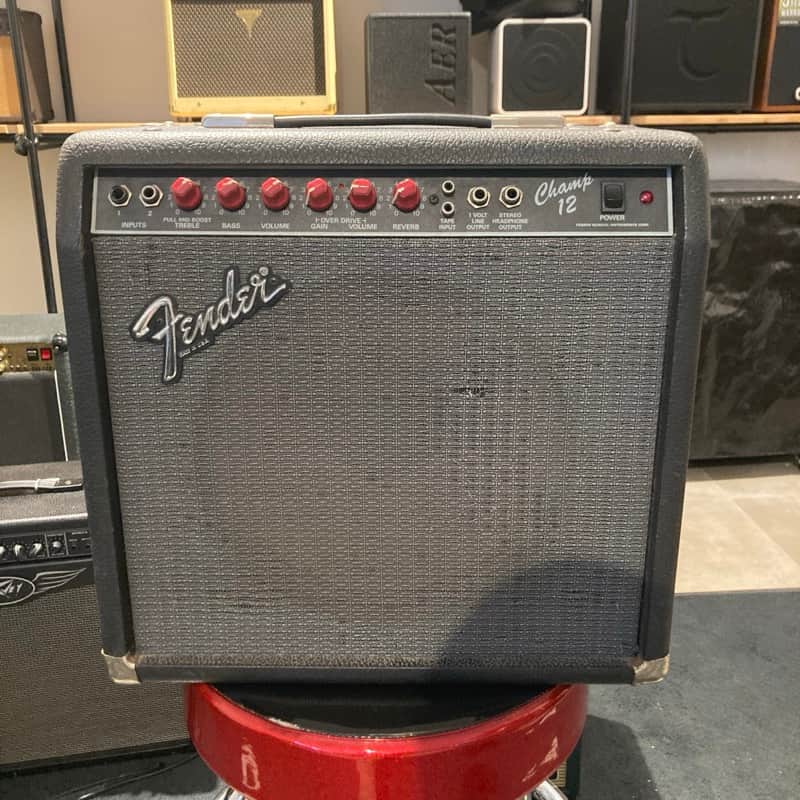 Fender Champ 12 Red Knob amplificatore combo image 1