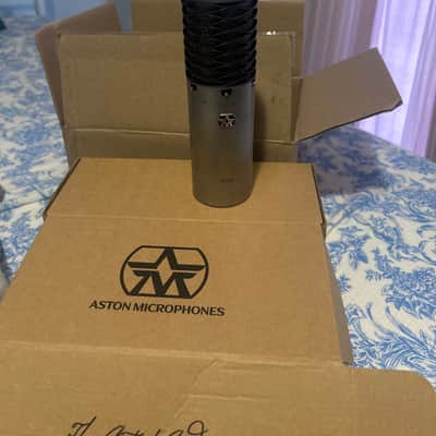 Aston Spirit Large Diaphragm Multipattern Condenser Microphone 2020 - Present - Black image 1