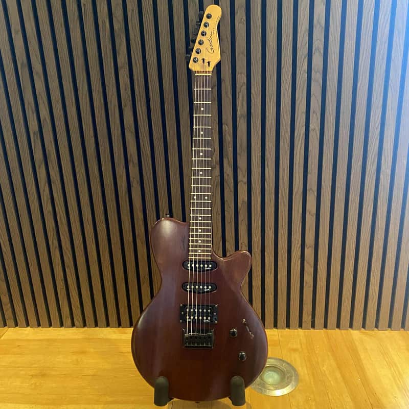 Godin Exit 22-S Mahogany