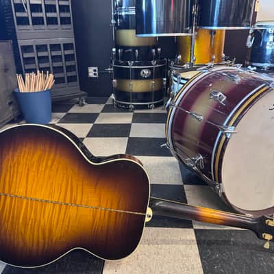 Gibson  J-200 Jumbo Acoustic Guitar w/ LR Baggs pickup - Tobacco Burst image 8