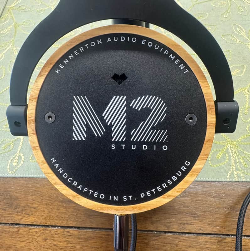 Kennerton Audio Equipment M2 Studio Closed back headset.(Russia)(30-32 Ohms)
