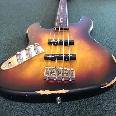 Vintage LV74MRJP Fretless 4-String Bass 2021 Satin Distressed Sunset Sunburst image 3