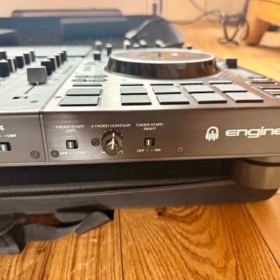 Denon Prime 4+ 4-Deck DJ System 2023 - Present - Black image 23