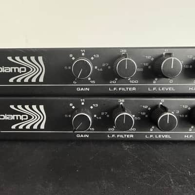 Biamp Model M2/V Electronic Crossover image 2