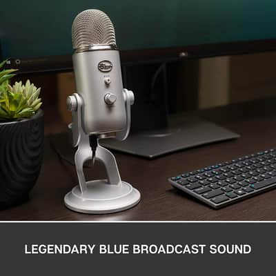 Blue Microphones Yeti Multi-pattern USB Condenser Microphone - Silver image 3
