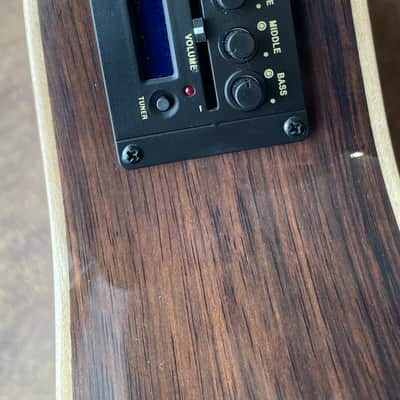 Snail BHC-5BEQ Baritone Ukulele 2025 - Natural Gloss Workshop stock Ref no 141 image 7