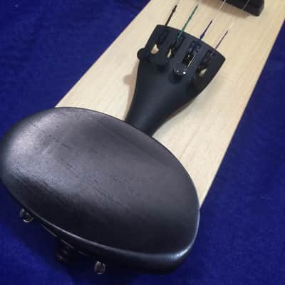Violin, fiddle,  4/4  pochette style electric image 2