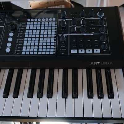 Arturia PolyBrute Noir 61-Key Synthesizer 2023 - Present - Black image 13