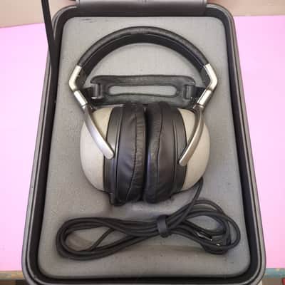 SONY MDR-CD3000 legendary headphone. image 2