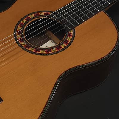 New Jose Ramirez Cedar Guitarra del Tiempo Studio Classical Nylon String Guitar w/ Logo'd Hard Case image 8