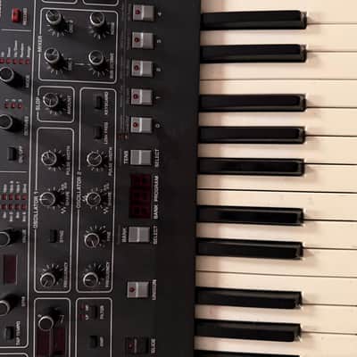 Sequential Prophet-6 49-Key 6-Voice Polyphonic Synthesizer 2018 - 2020 - Black with Wood Sides image 12
