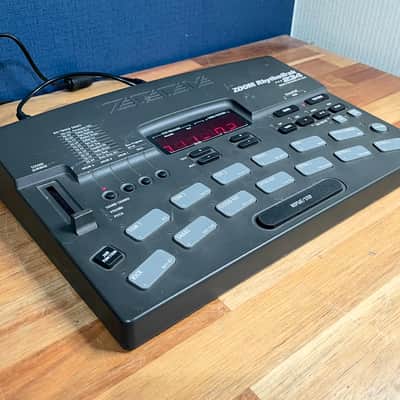 Zoom The RhythmTrak RT-234 - Drums / SFX / Bass Machine image 2