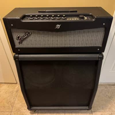 Fender Mustang V Amp Head 150W with SLM 4x12 Angled Cabinet 120w - Black image 1