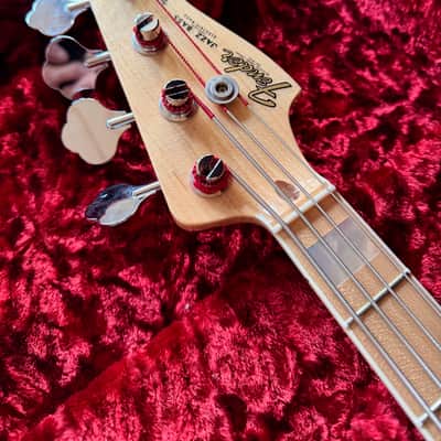 Fender Custom Shop '64 Jazz Bass NOS image 4