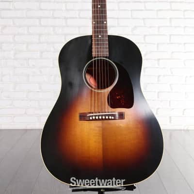 Gibson Acoustic 1942 Banner J-45 Acoustic Guitar - Vintage Sunburst (CSRS4542VSd1) image 3