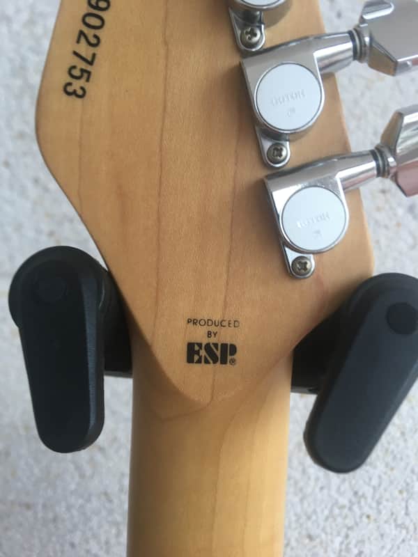 2009 ESP Edwards Snapper E-SN-145FR Quilted Black Cherry Top